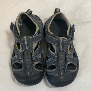 Keen Kids Sandals - Gray and Black